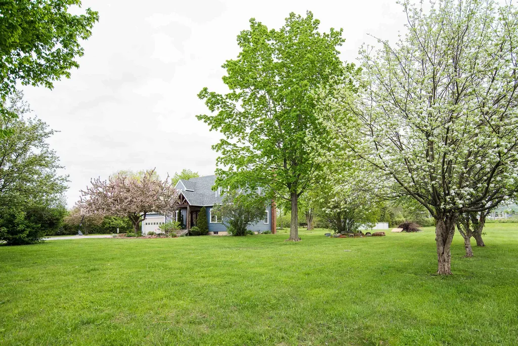 5 Green Mountain Drive St. Albans Town VT 05478