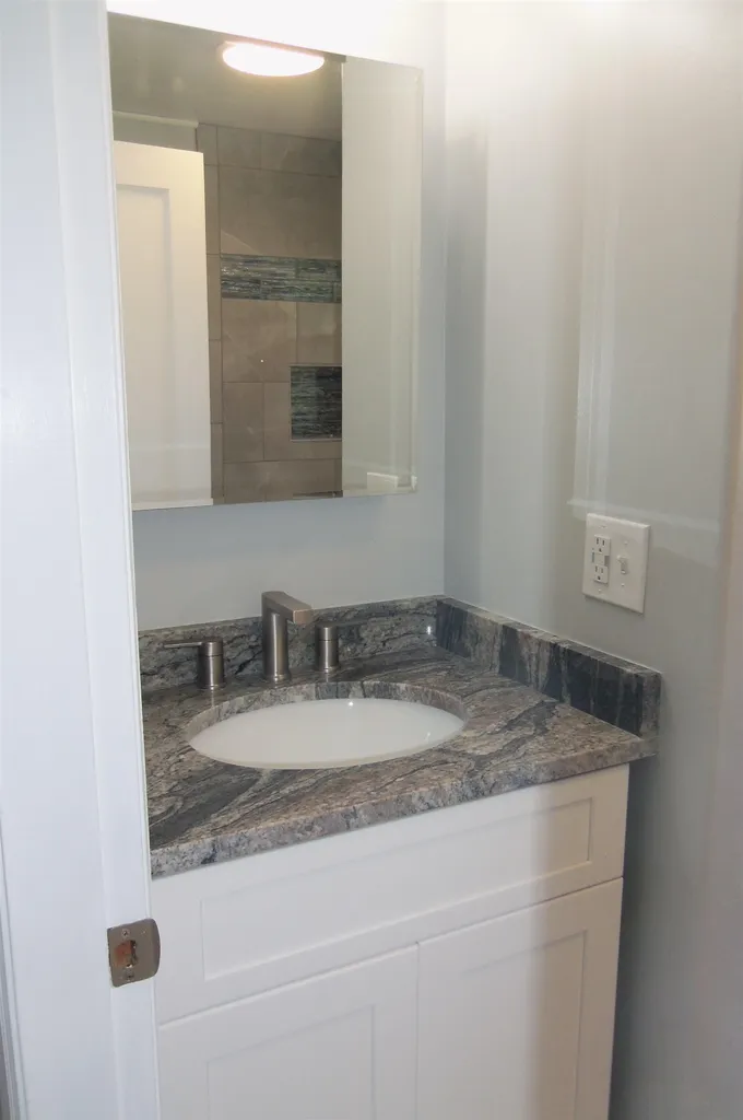 16 Nutter Street Rochester NH 03867