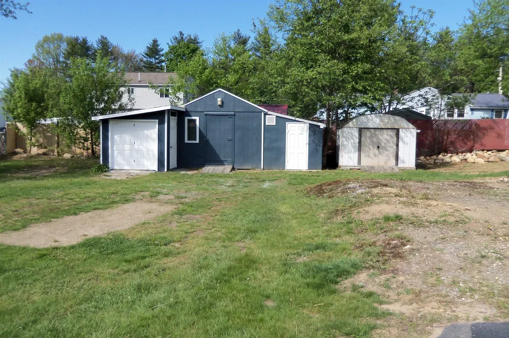 16 Nutter Street Rochester NH 03867