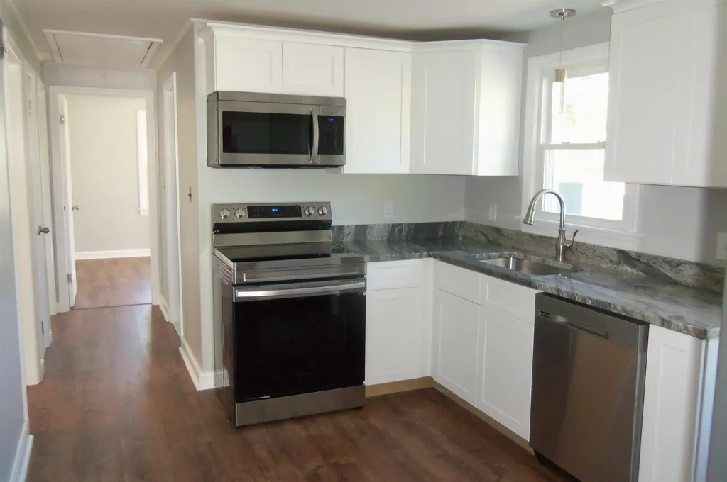 16 Nutter Street Rochester NH 03867
