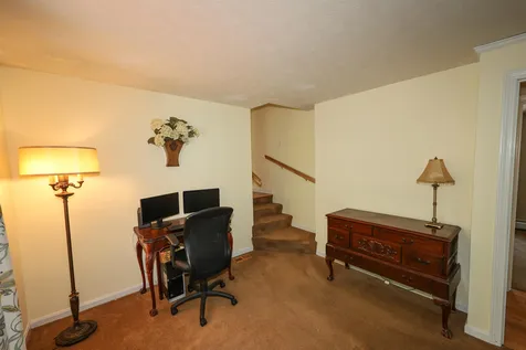 31 Cricket Lane Sandown NH 03873