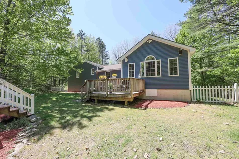 31 Cricket Lane Sandown NH 03873
