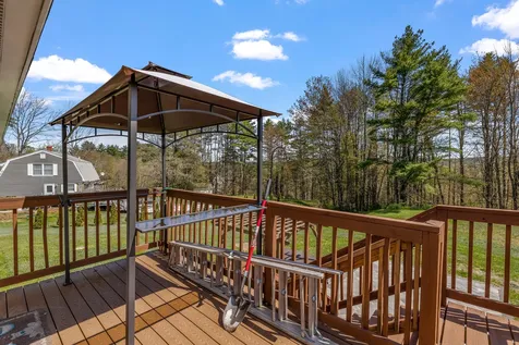 23 Molly Lane Pittsfield NH 03263