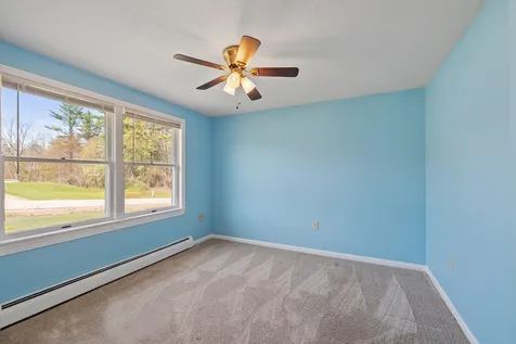 23 Molly Lane Pittsfield NH 03263