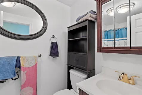 23 Molly Lane Pittsfield NH 03263