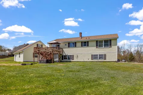 23 Molly Lane Pittsfield NH 03263