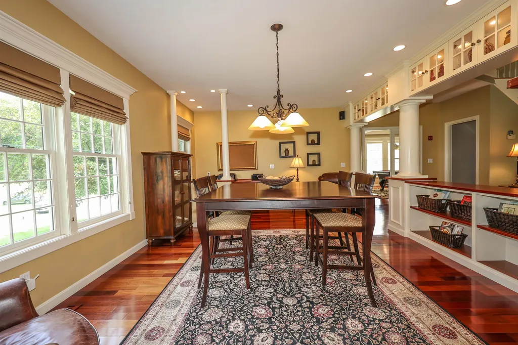 7 Golfview Road Windham NH 03087