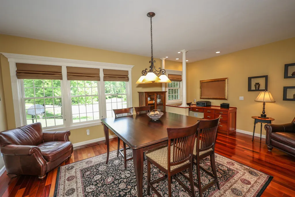 7 Golfview Road Windham NH 03087