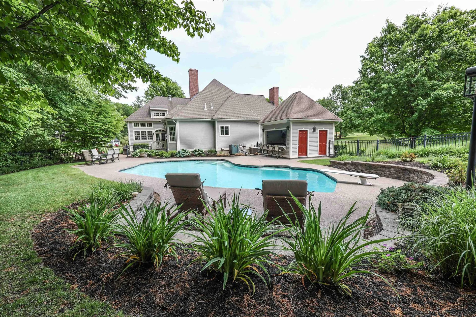 7 Golfview Road Windham NH 03087