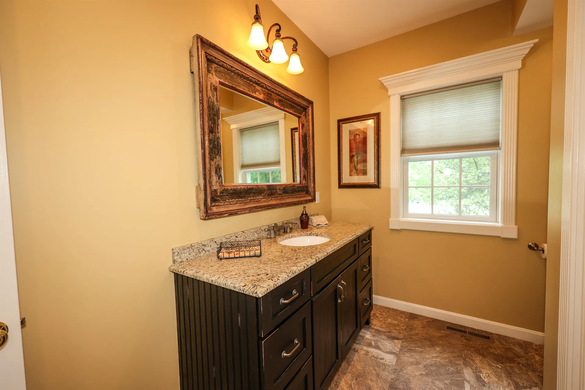 7 Golfview Road Windham NH 03087