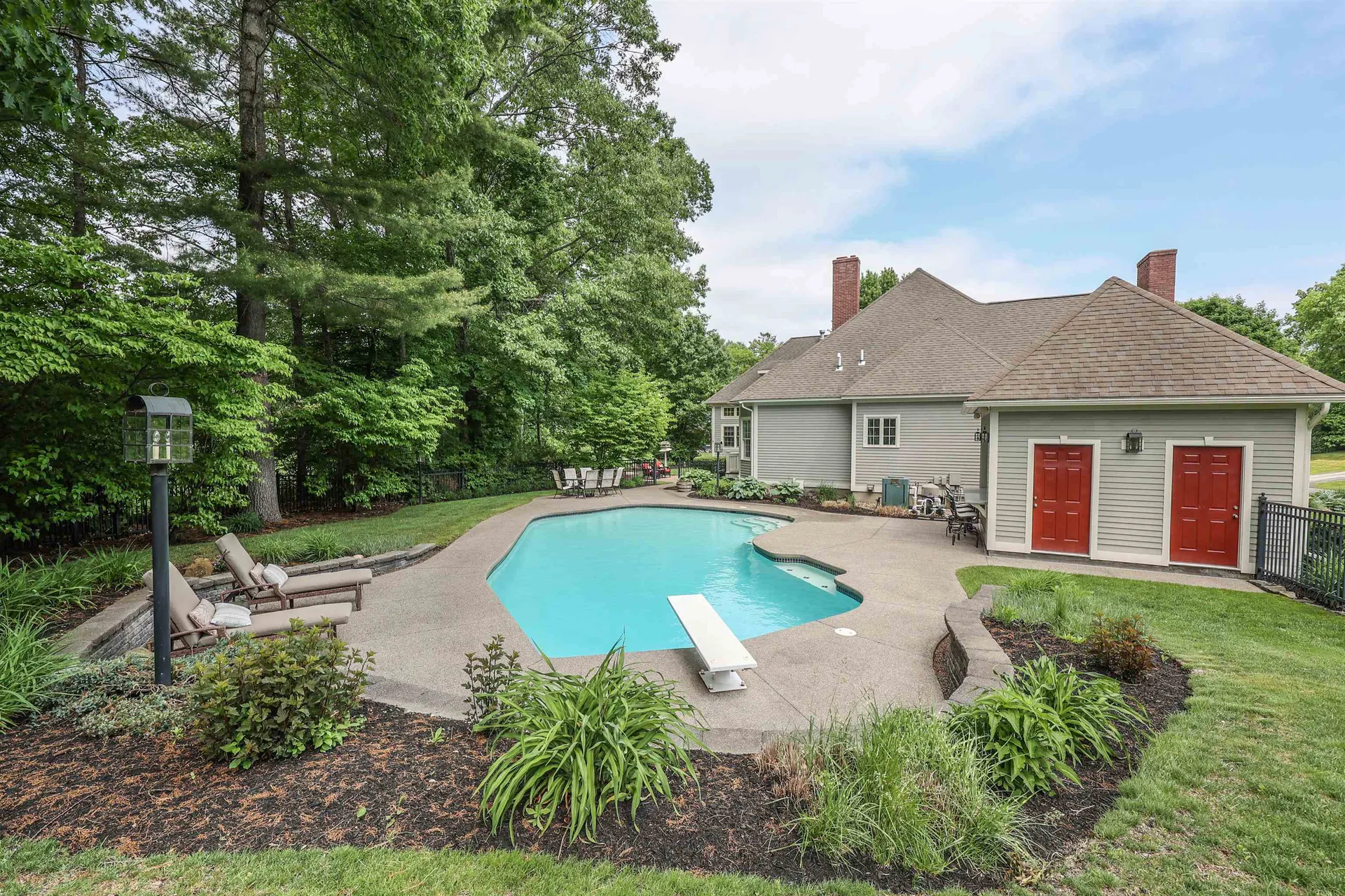 7 Golfview Road Windham NH 03087
