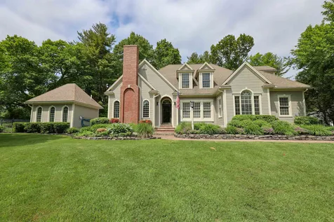 7 Golfview Road Windham NH 03087