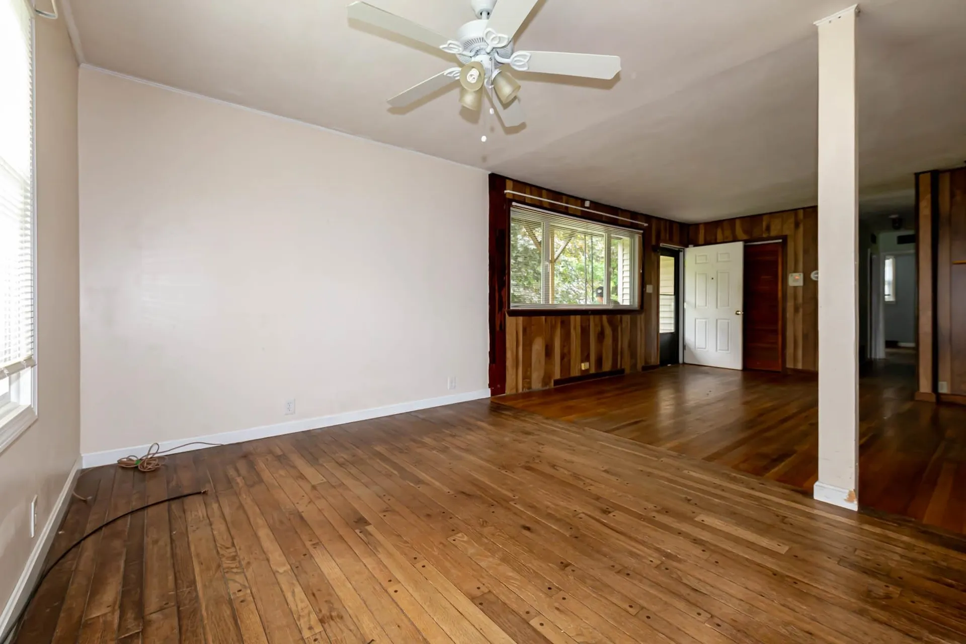 92 Hovey Road Londonderry NH 03053