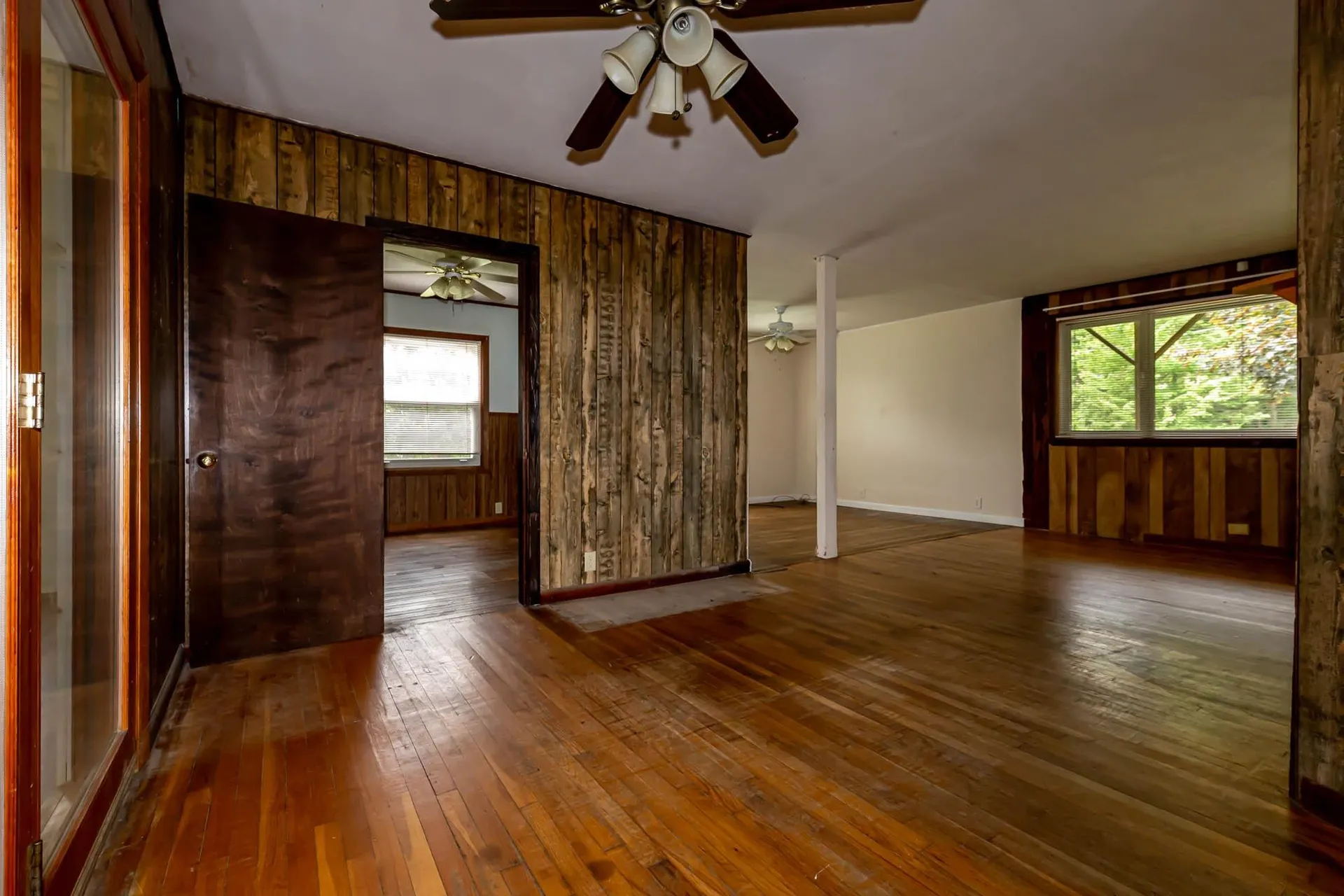 92 Hovey Road Londonderry NH 03053