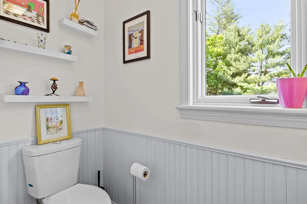 16 Bluestem Road Essex VT 05452