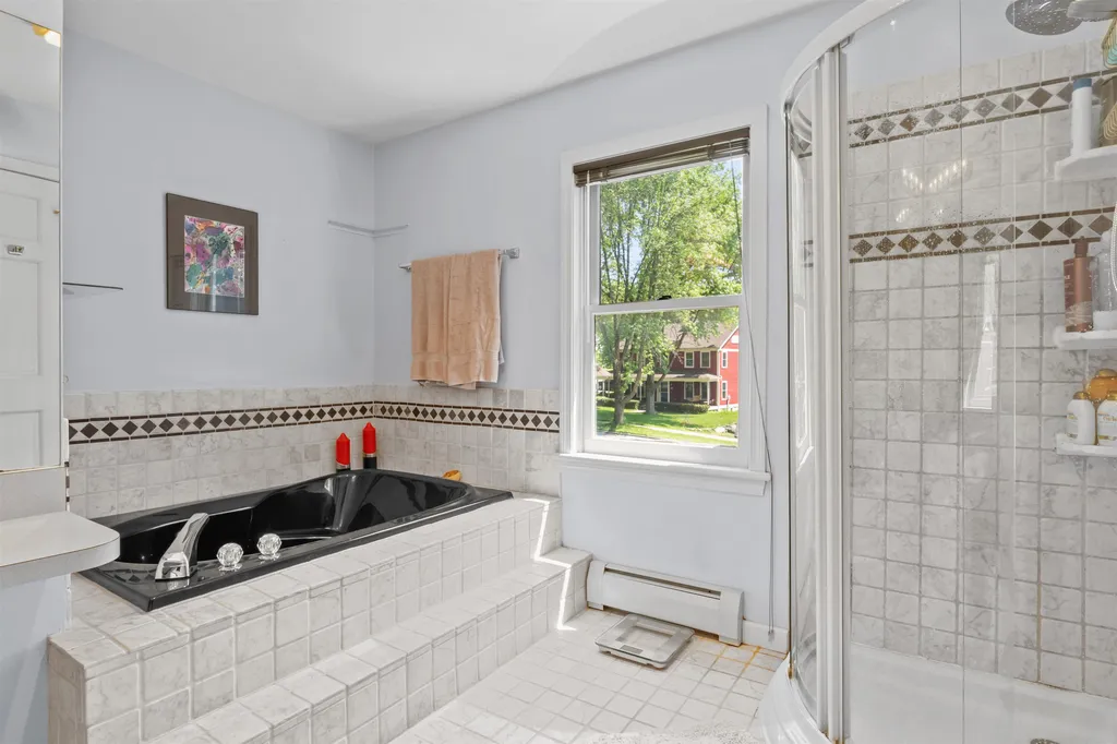 16 Bluestem Road Essex VT 05452