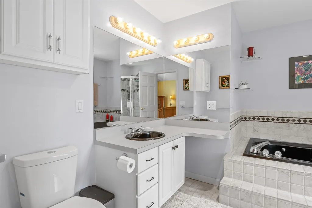 16 Bluestem Road Essex VT 05452