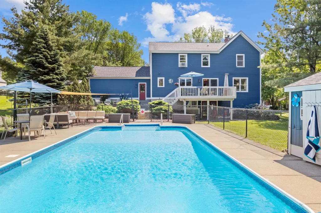 16 Bluestem Road Essex VT 05452