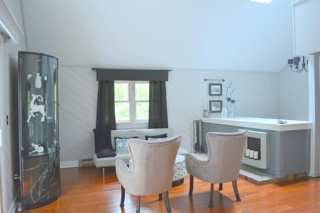62 Longwood Drive Grantham NH 03753