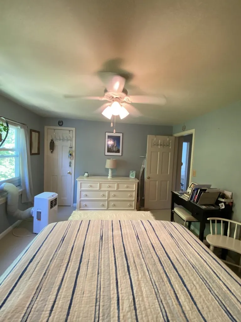 18 Arthur Court Burlington VT 05401