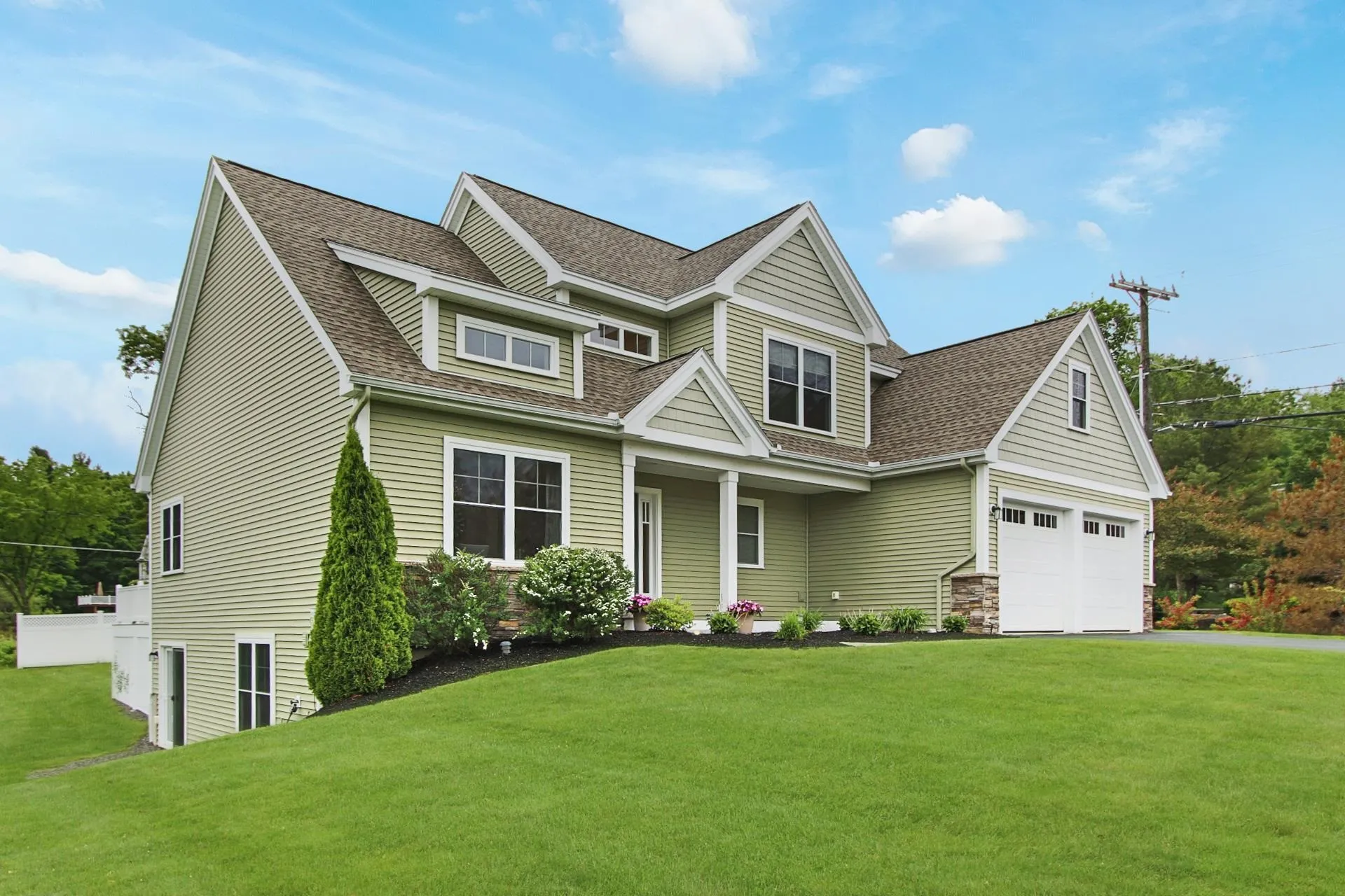 3 Legacy Drive Nashua NH 03062