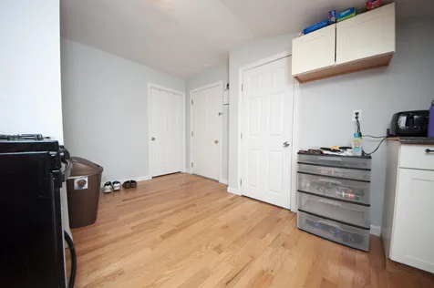 12 Winter Street Laconia NH 03246-3129
