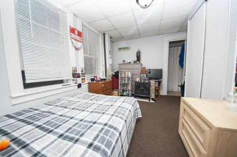 12 Winter Street Laconia NH 03246-3129