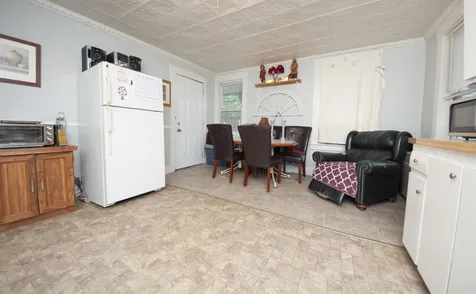 12 Winter Street Laconia NH 03246-3129