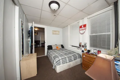 12 Winter Street Laconia NH 03246-3129