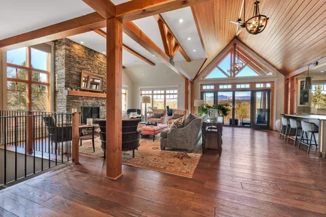 91 Owls View Lane Stowe VT 05672