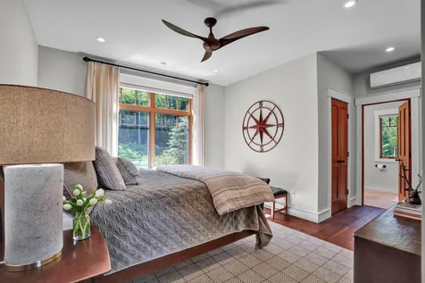 91 Owls View Lane Stowe VT 05672
