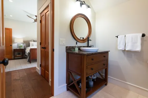 91 Owls View Lane Stowe VT 05672