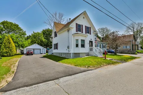 119 Woodland Avenue Manchester NH 03109