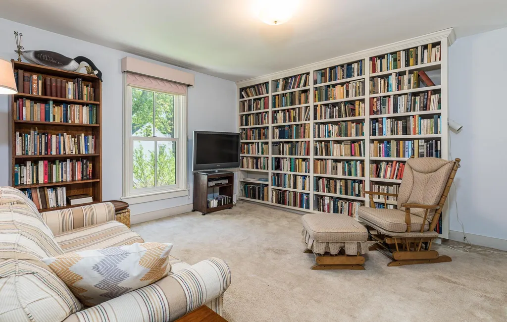 456 Lincoln Avenue Portsmouth NH 03801