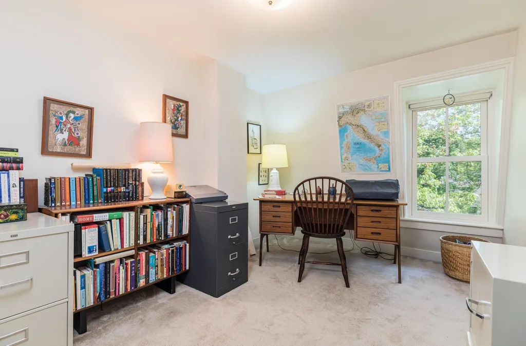 456 Lincoln Avenue Portsmouth NH 03801
