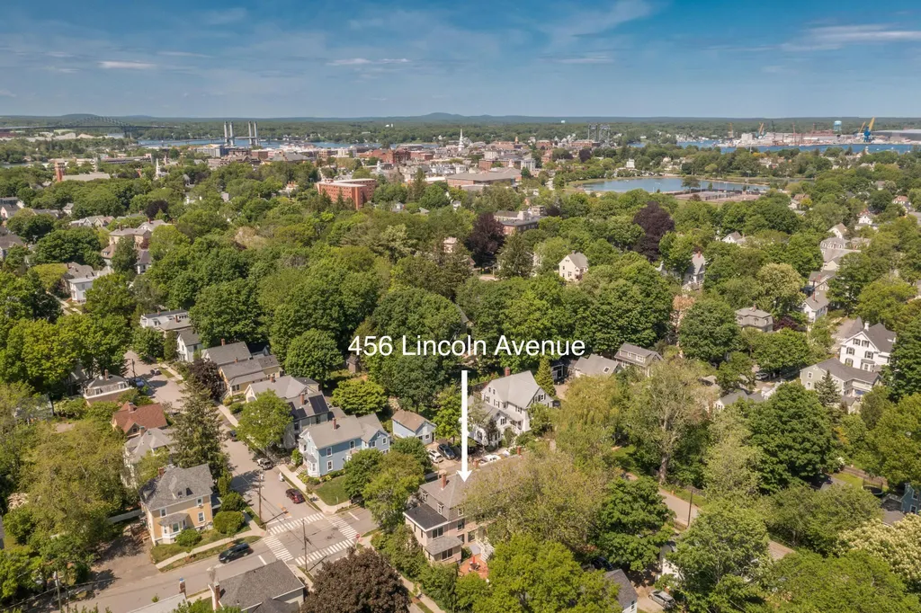 456 Lincoln Avenue Portsmouth NH 03801