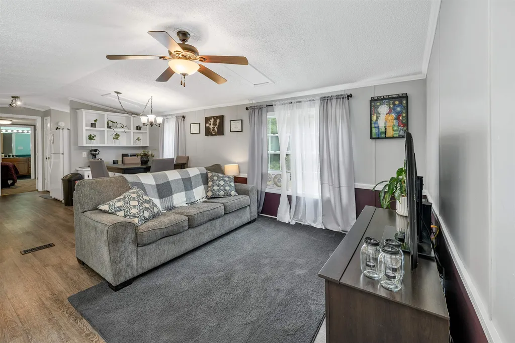 4 Mount Shaw Road Ossipee NH 03864
