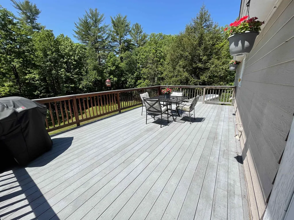 64 Union Road Northfield NH 03276