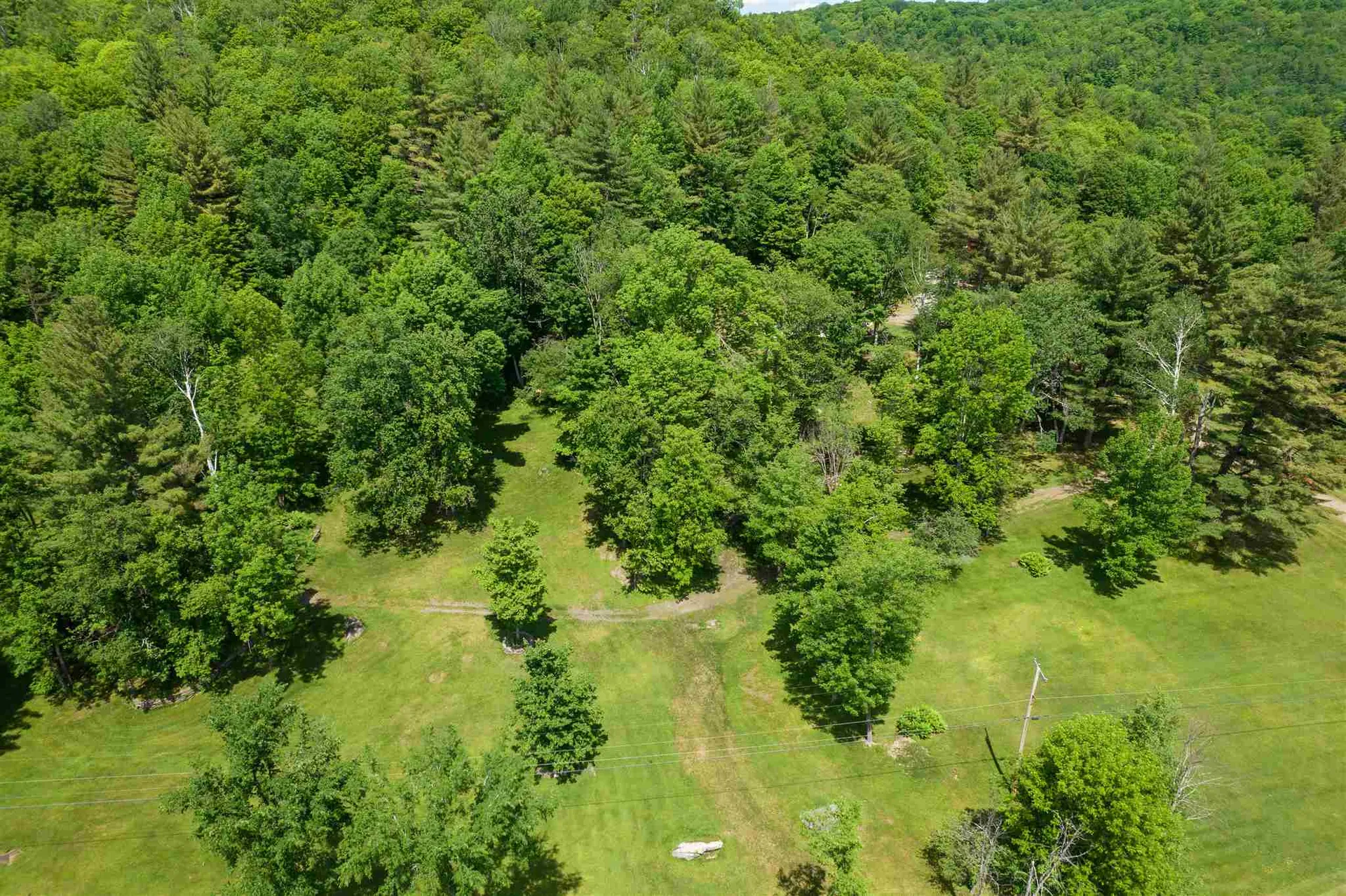 2114 Vt Route 12 Barnard VT 05031
