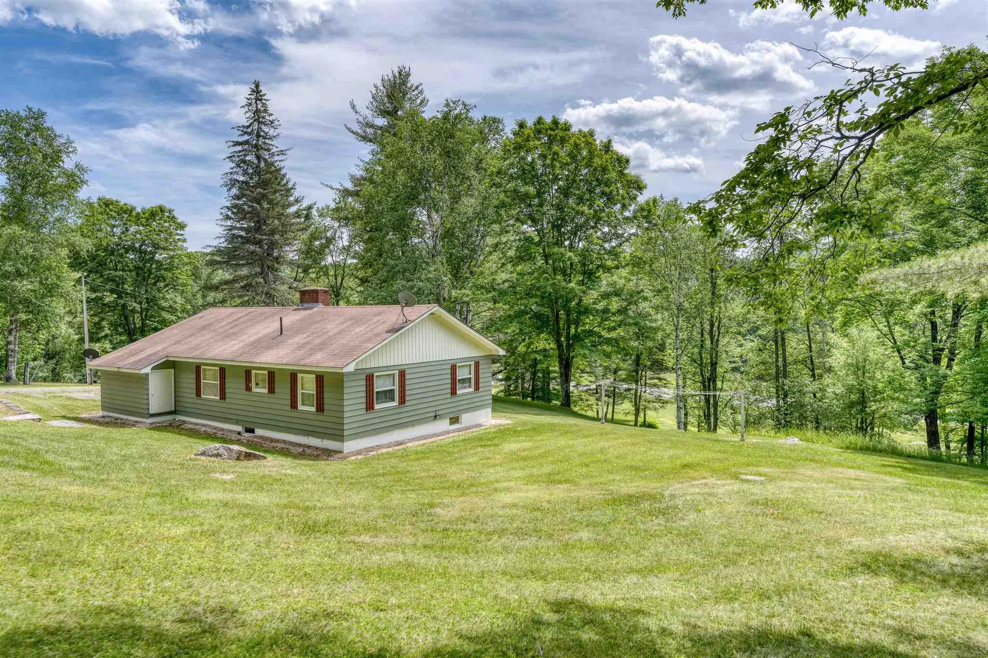 2114 Vt Route 12 Barnard VT 05031