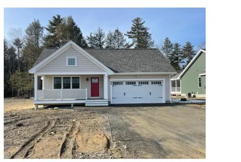 64 Three Ponds Drive Brentwood NH 03833