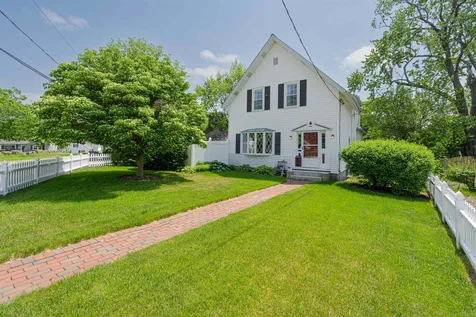 397 Young Street Manchester NH 03103