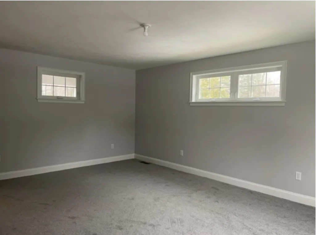 68 Three Ponds Drive Brentwood NH 03833
