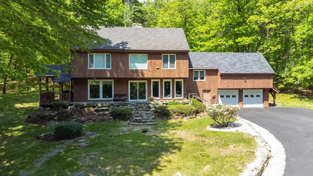 25 Settlers Lane Salem NH 03079
