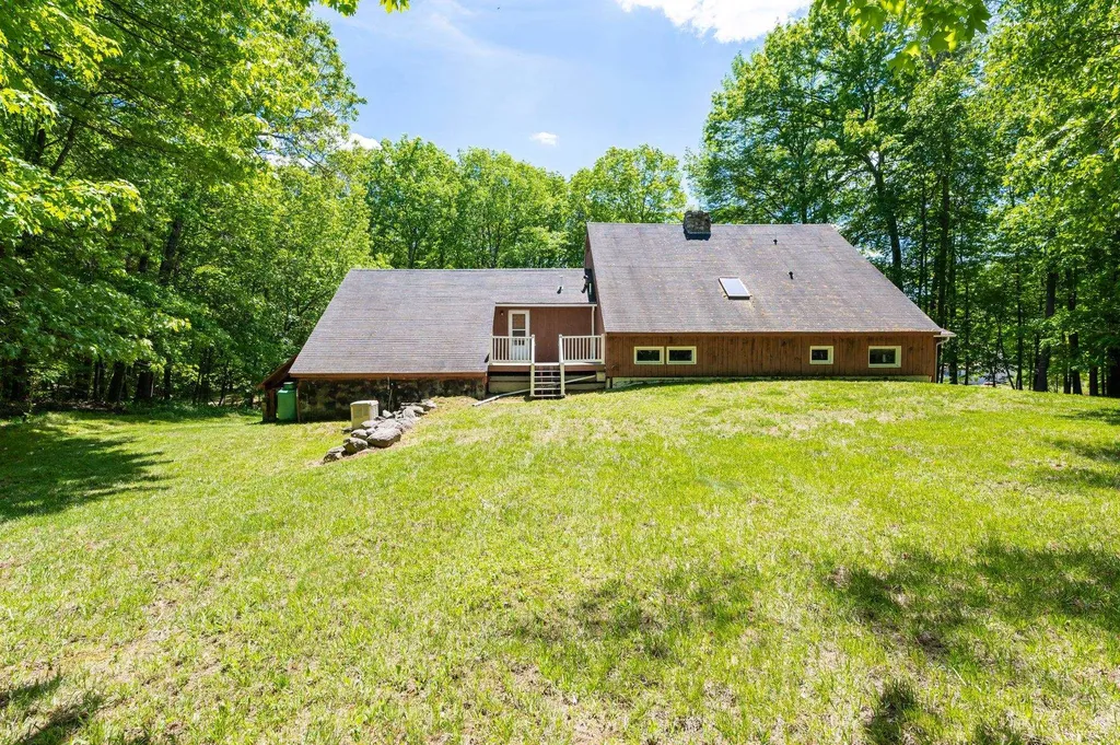 25 Settlers Lane Salem NH 03079
