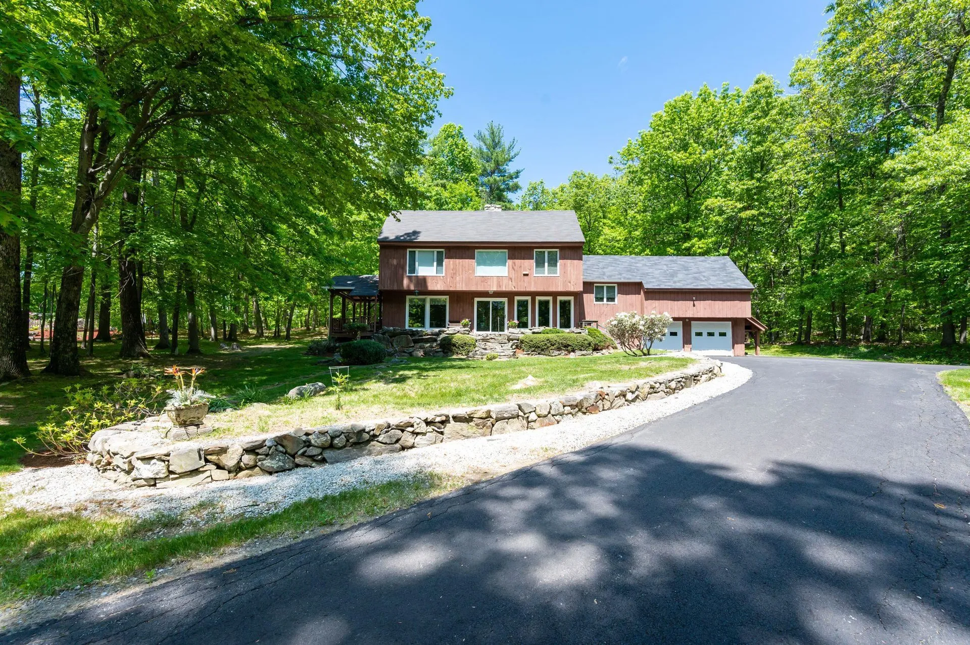 25 Settlers Lane Salem NH 03079