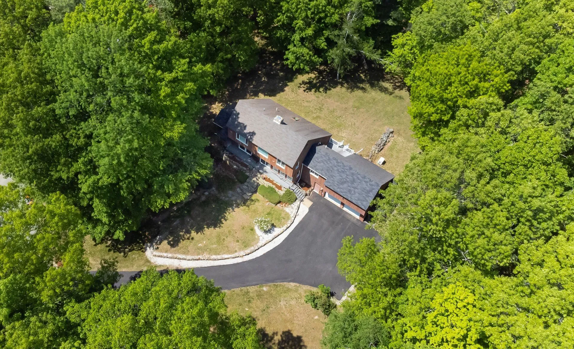 25 Settlers Lane Salem NH 03079