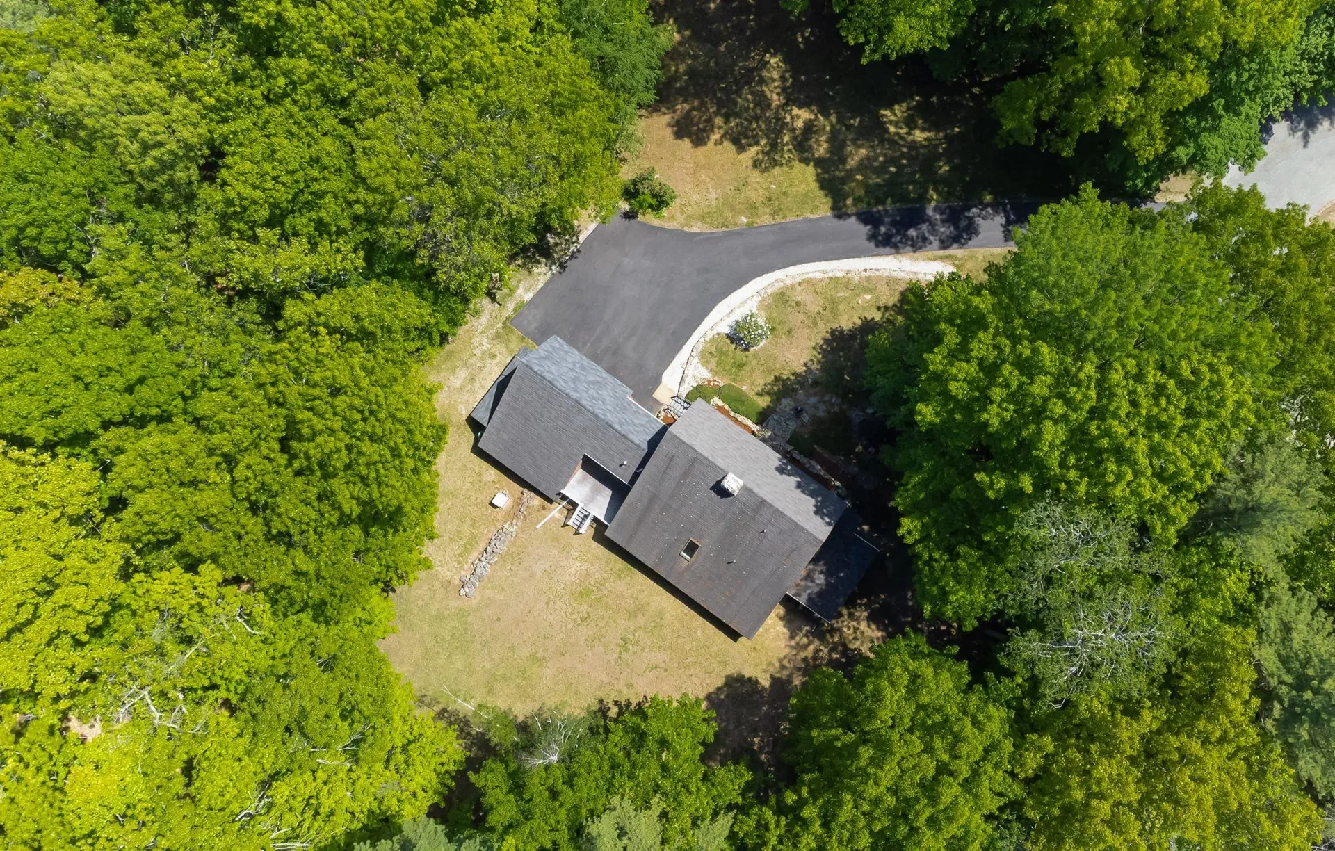 25 Settlers Lane Salem NH 03079