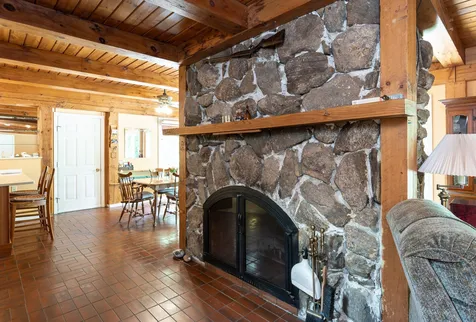 25 Settlers Lane Salem NH 03079