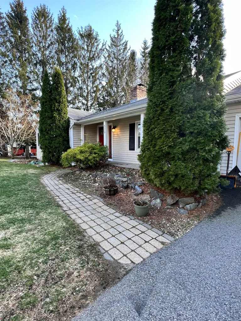 329 Bayside Road Greenland NH 03840